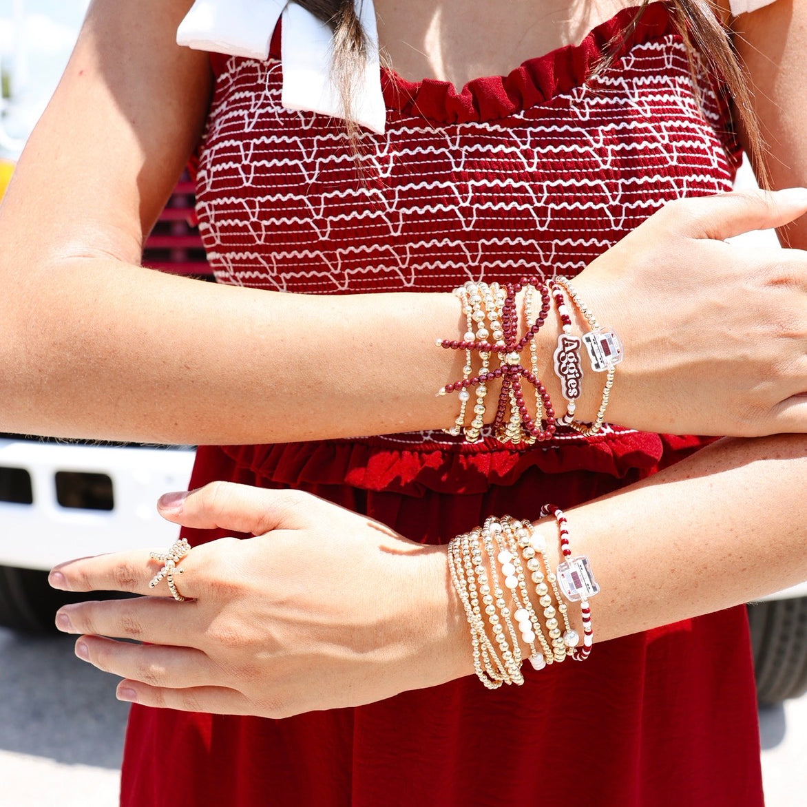 Bus 12 Bracelet on Color