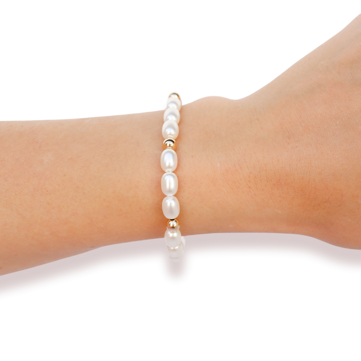 Stacy Pearl Bracelet in Gold