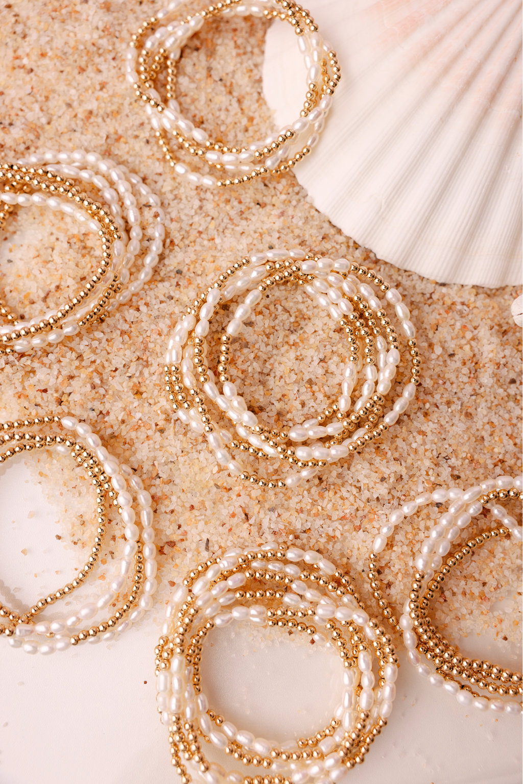 Alli Pearl Bracelet in Gold