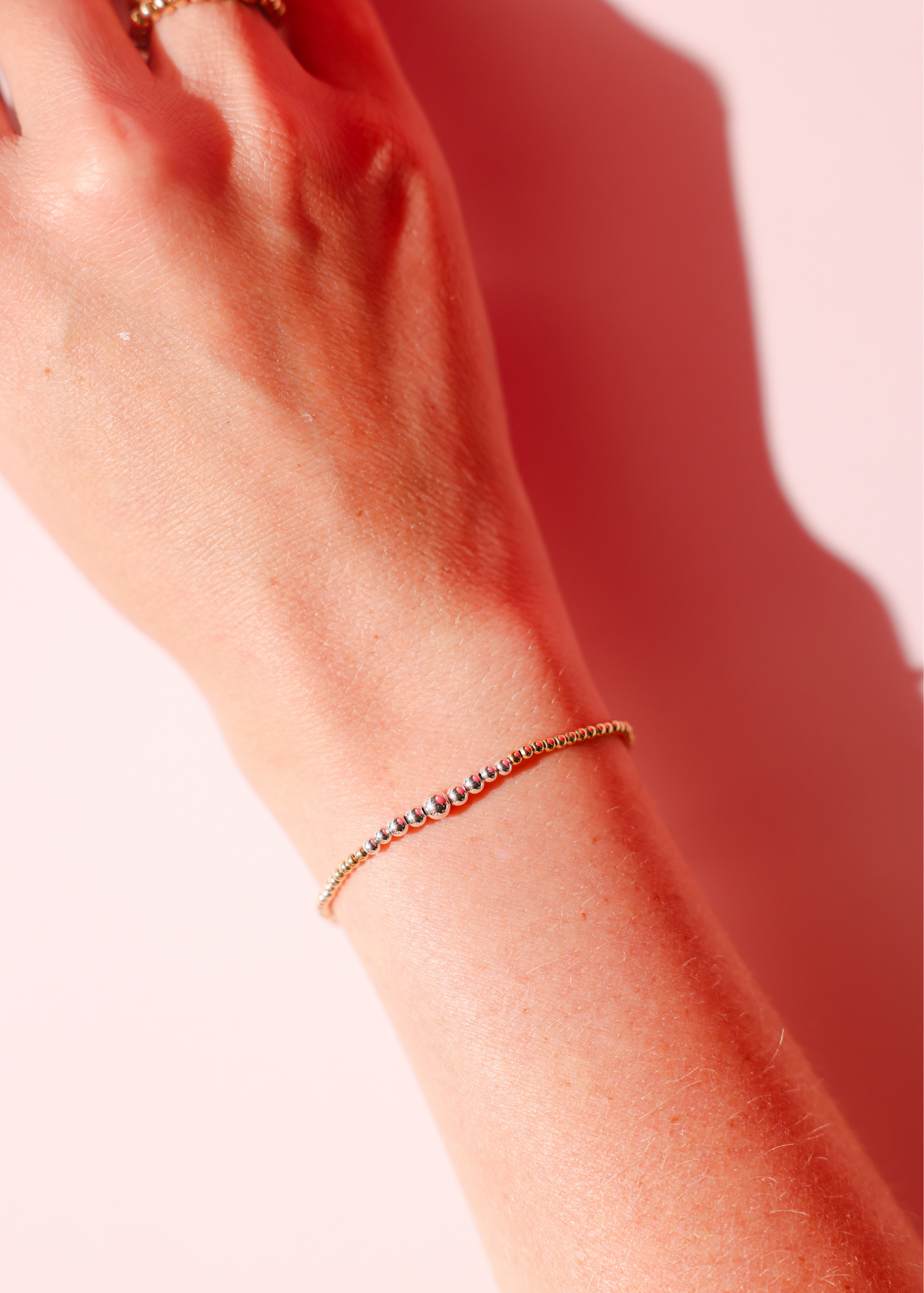 Dainty Hilo Bracelet in Gold with Silver
