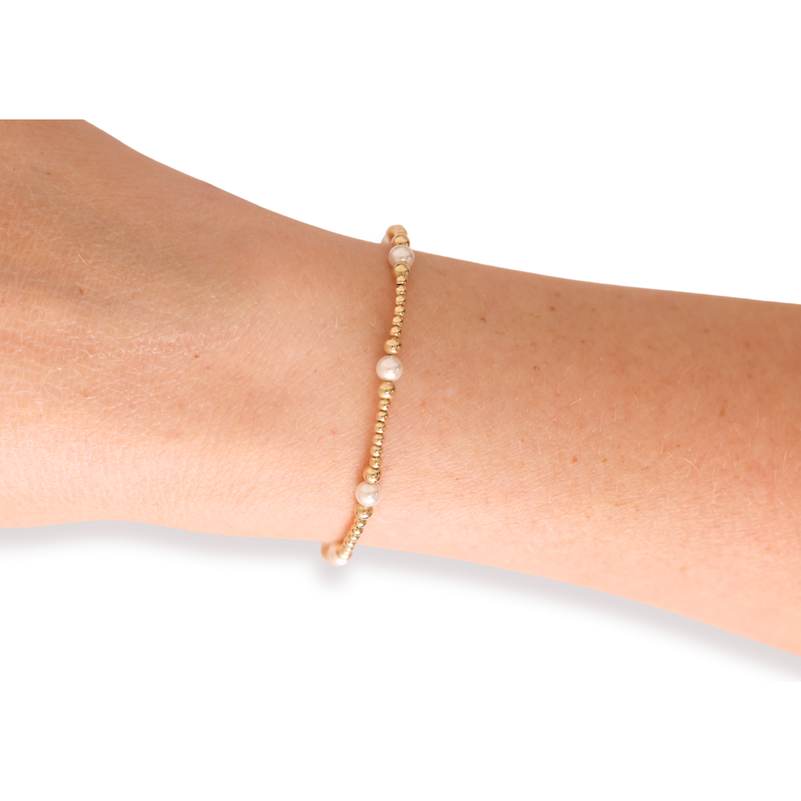 Dainty Sutton Pearl Bracelet