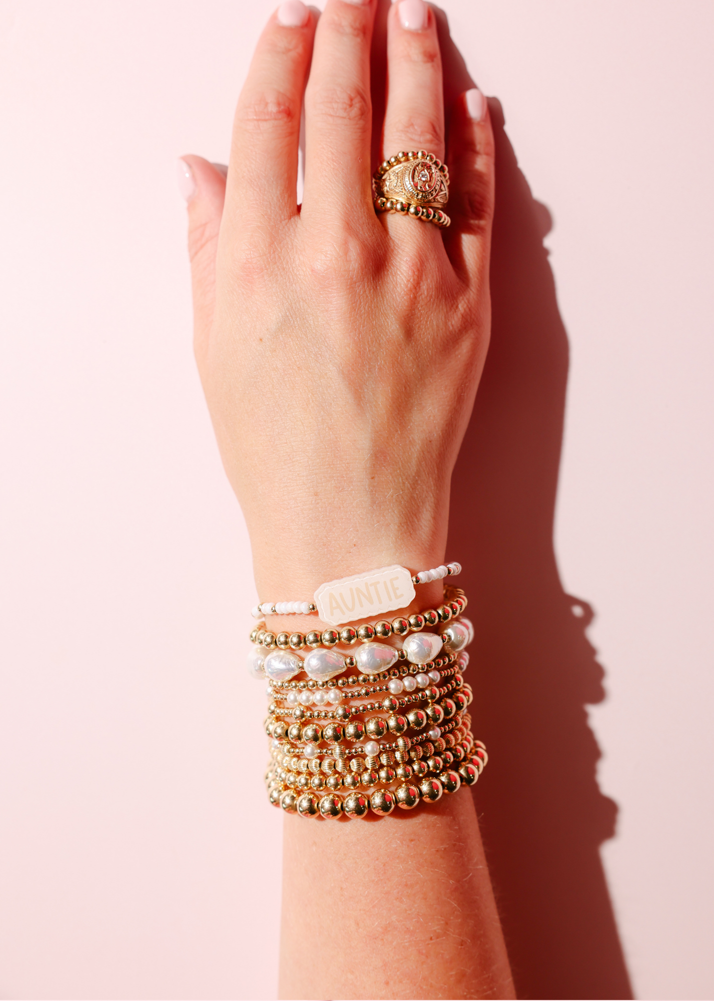 Auntie Bracelet on Color