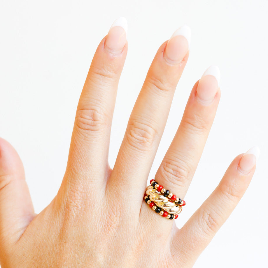 The Poppi Ring in Red & Black