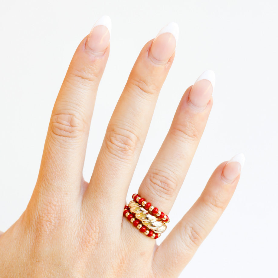 The Poppi Ring in Dark Red