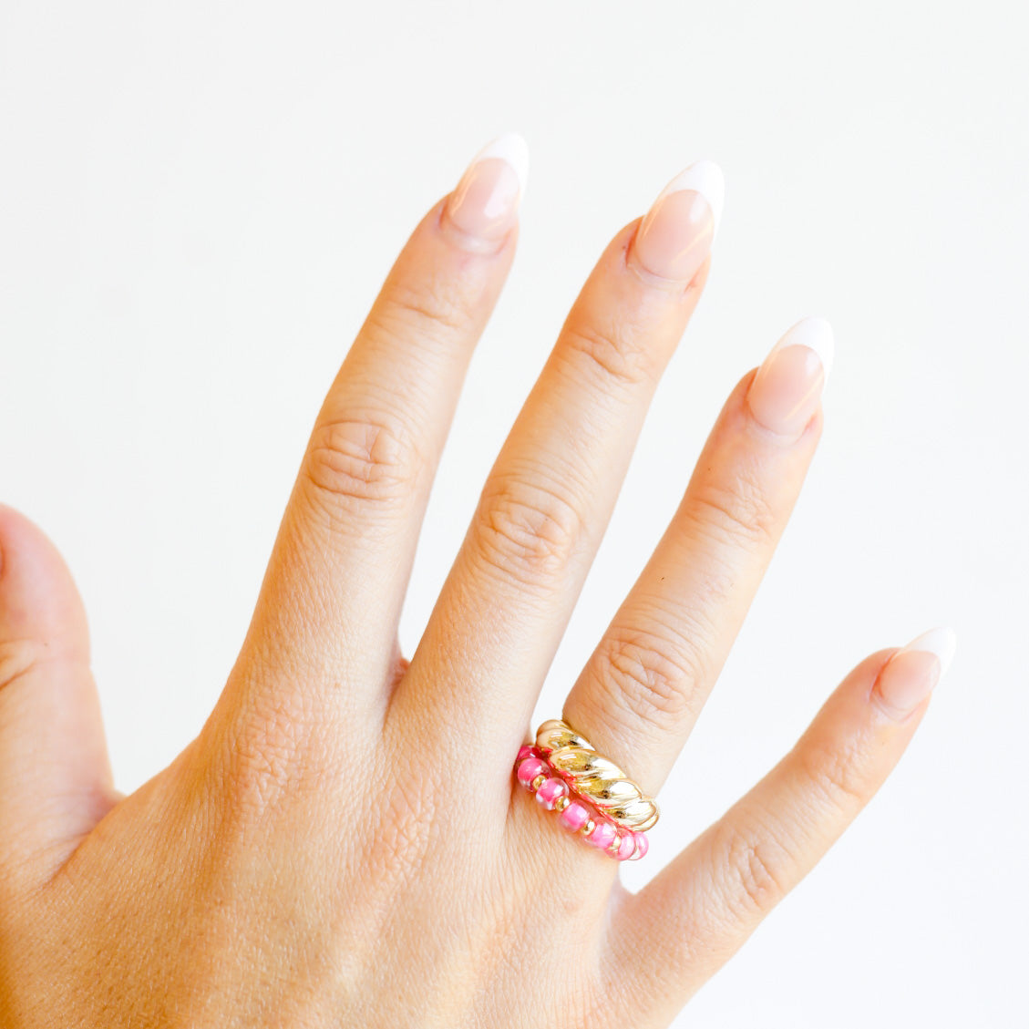 The Poppi Ring in Hot Pink