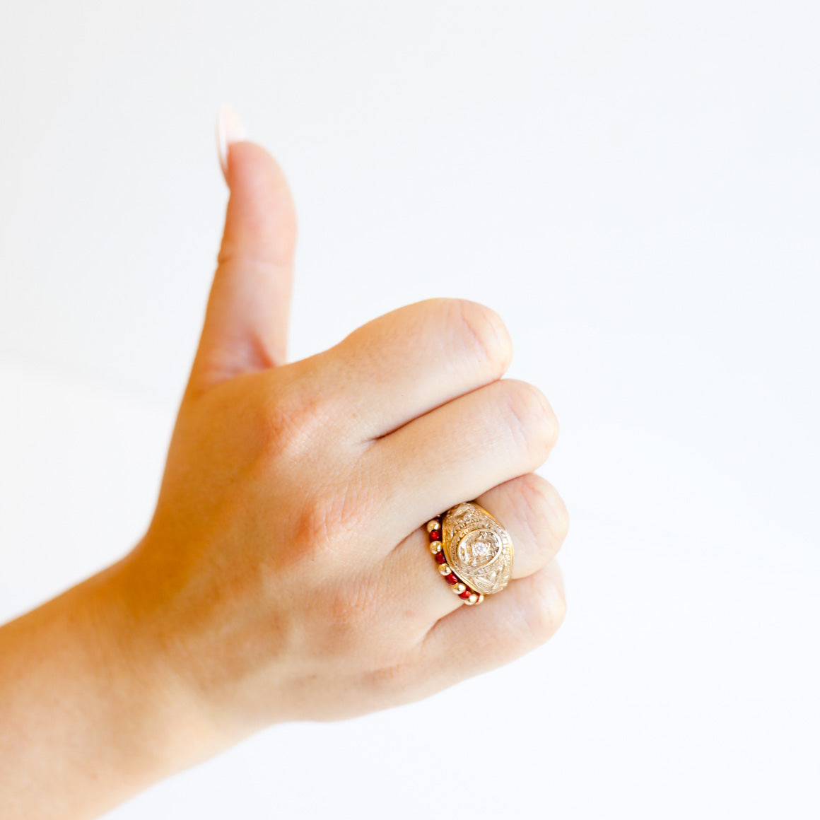 The Poppi Ring in Maroon