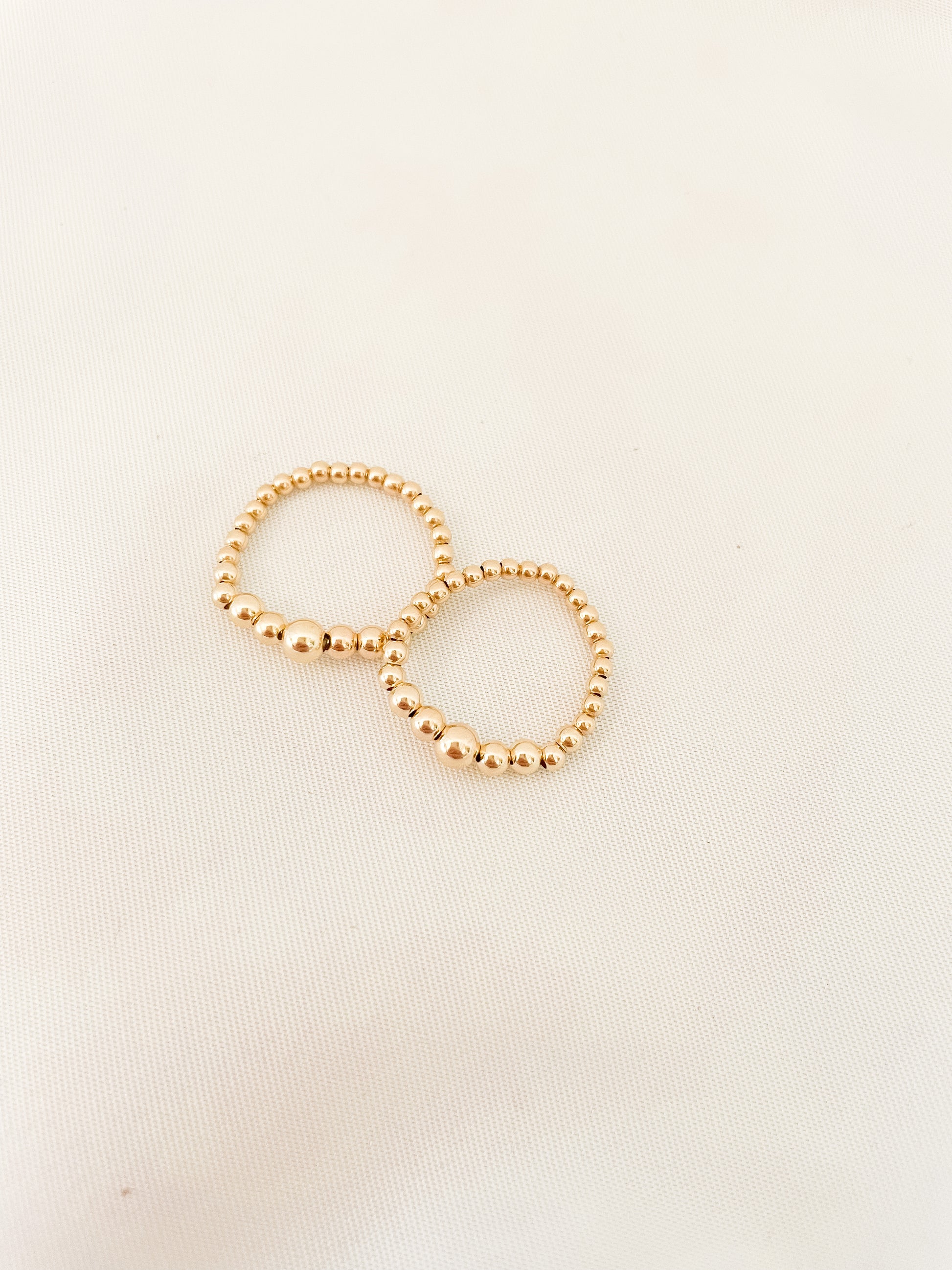Lauren 3MM Gold Cascade Beaded Band Ring